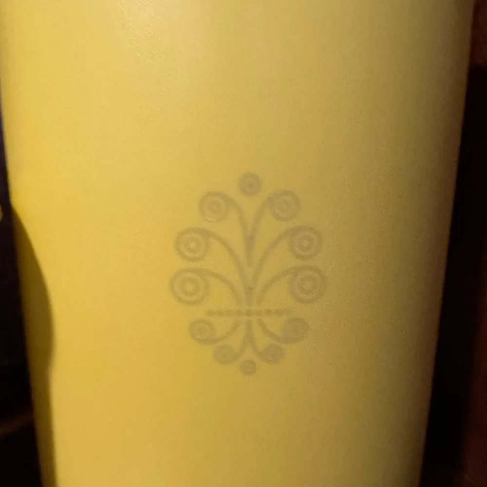 Five 1970’s Vintage Harvest Yellow Tupperware Canisters w/ lids - Picture 2 of 5